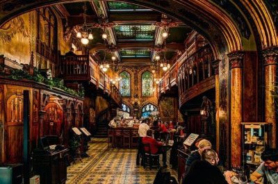 Restaurante romanesti Caru cu Bere
